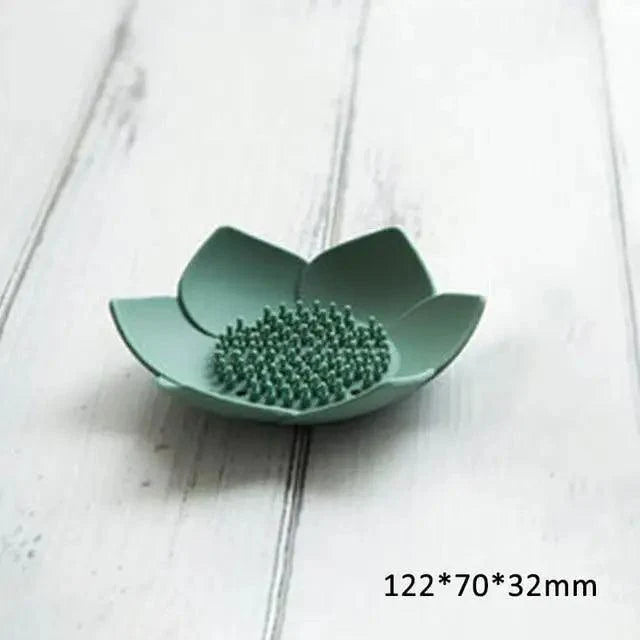 Soap Box Lotus Shape Non-slip Portable Silicone for Water Draining Solid Color Draining Soap Dish Bathroom Accessories otus Flowers Soap Dish with Drain Silicon Soap Holder Non-Slip Flexible Soap Tray for Bathroom Shower